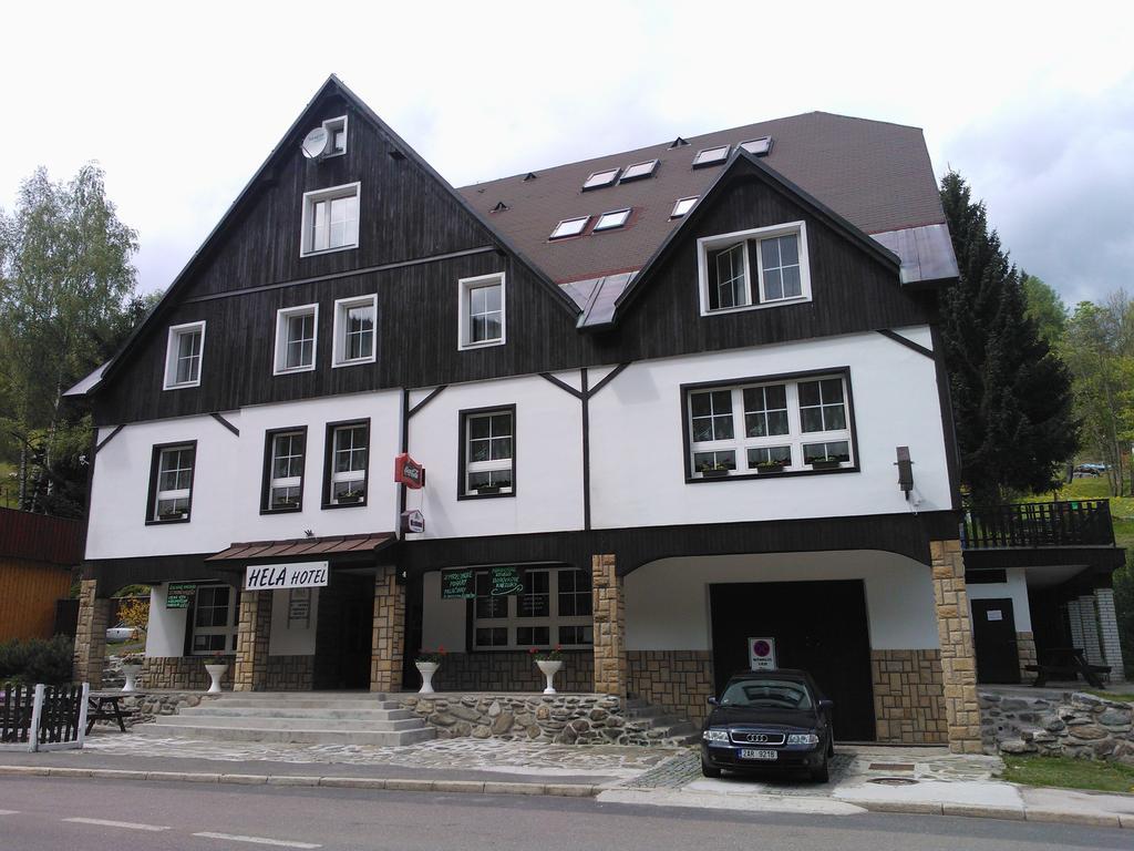 Hotel Hela Pec pod Snezkou Exterior photo